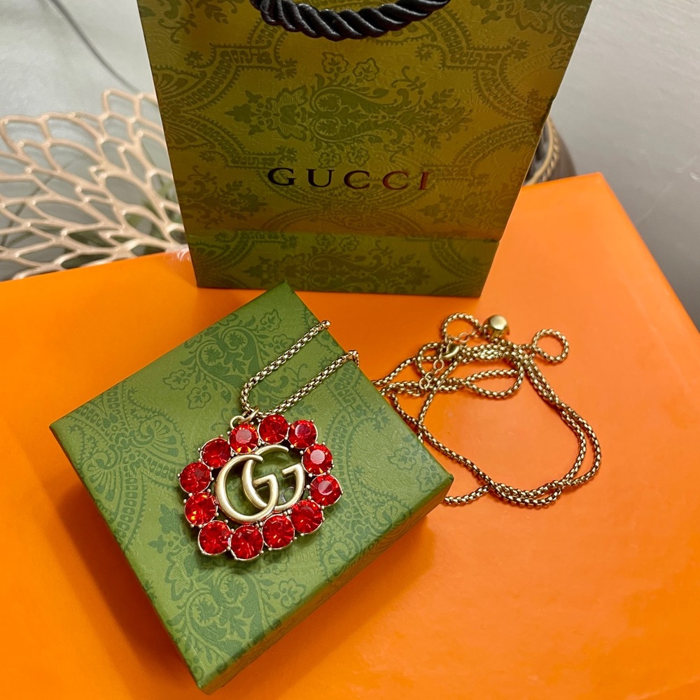 Gucci - Picture 9 of 15